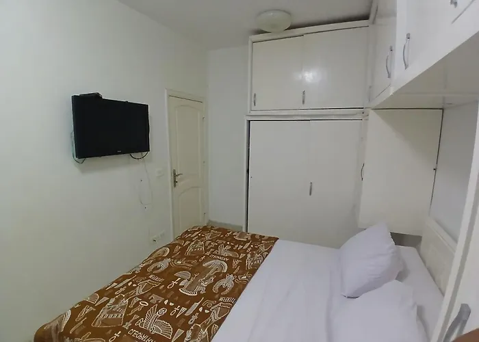 عرابيا امام بيروت بجوار سوبر ماركت الخضري Apartment *
