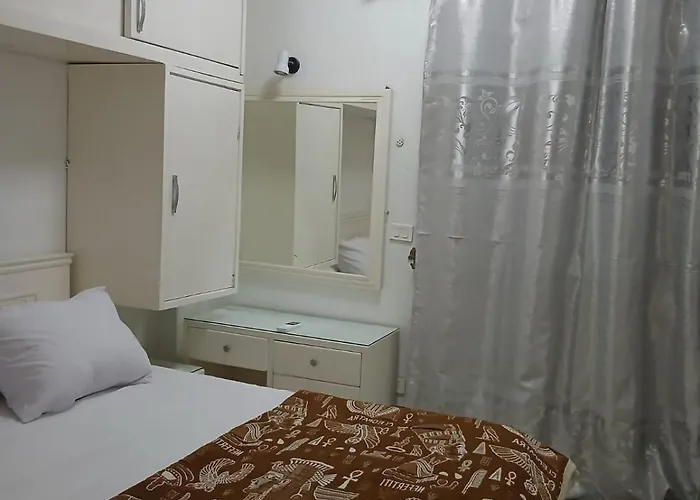 عرابيا امام بيروت بجوار سوبر ماركت الخضري Apartment *